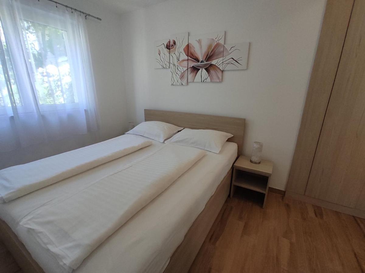 Iris Apartment Mlini Bagian luar foto